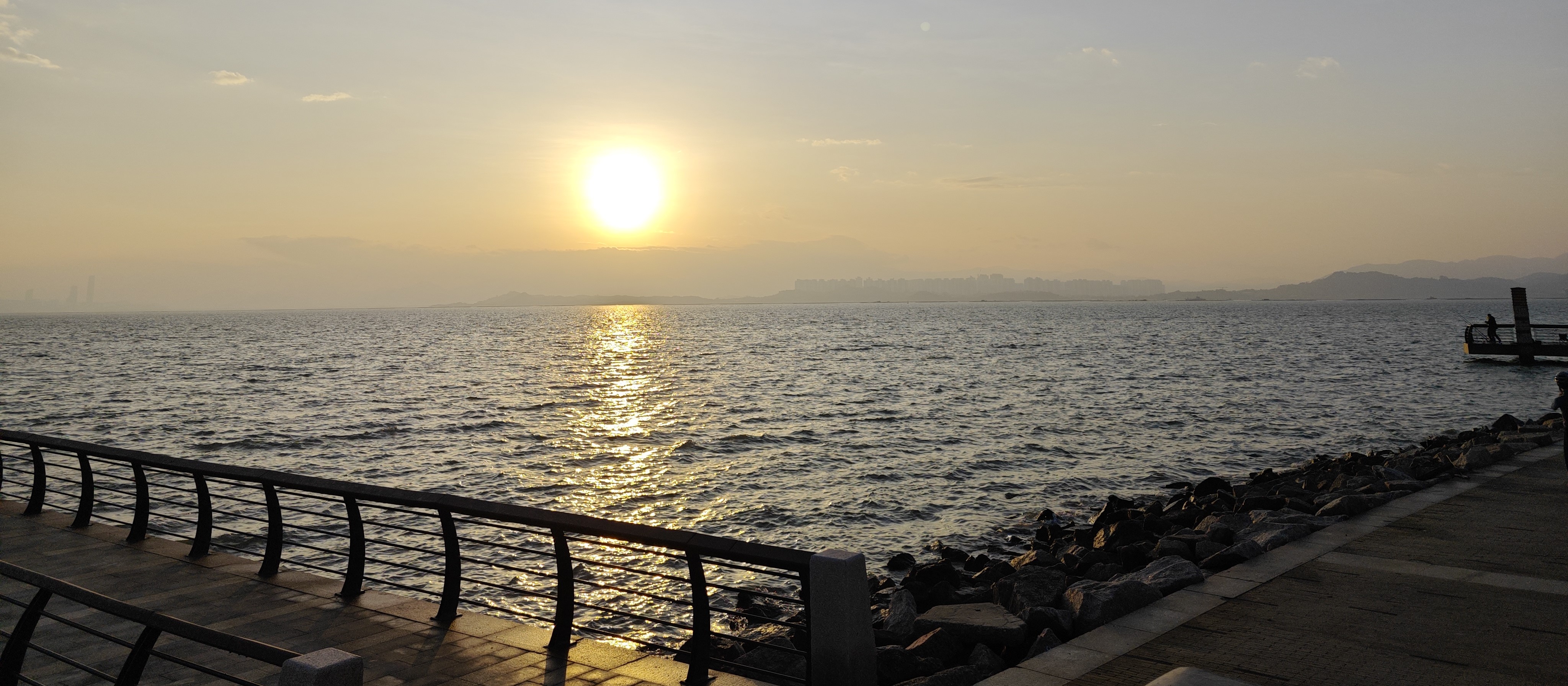 深圳湾日出